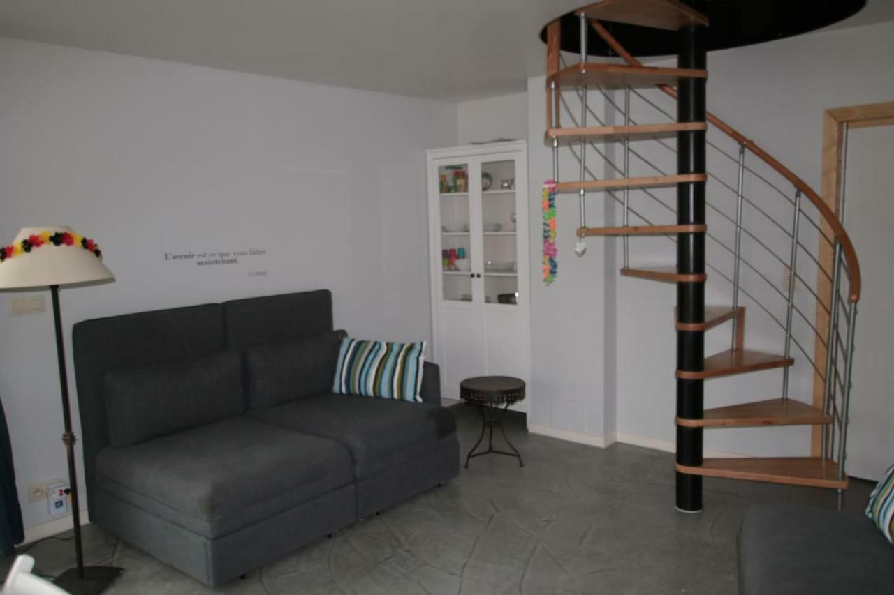Studio Confortable A La Campagne Et Proche De La Ville Walhain-Saint-Paul Luaran gambar